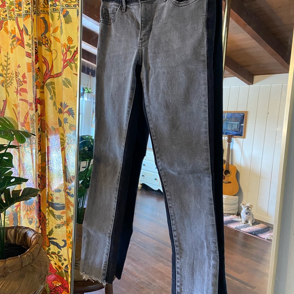 Levi's Gray Skinny Jeans